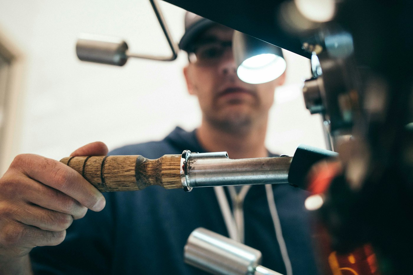 Electrician working in Omaha, Nebraska
